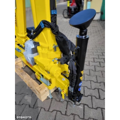 Żuraw hydrauliczny HYVA HA33E2